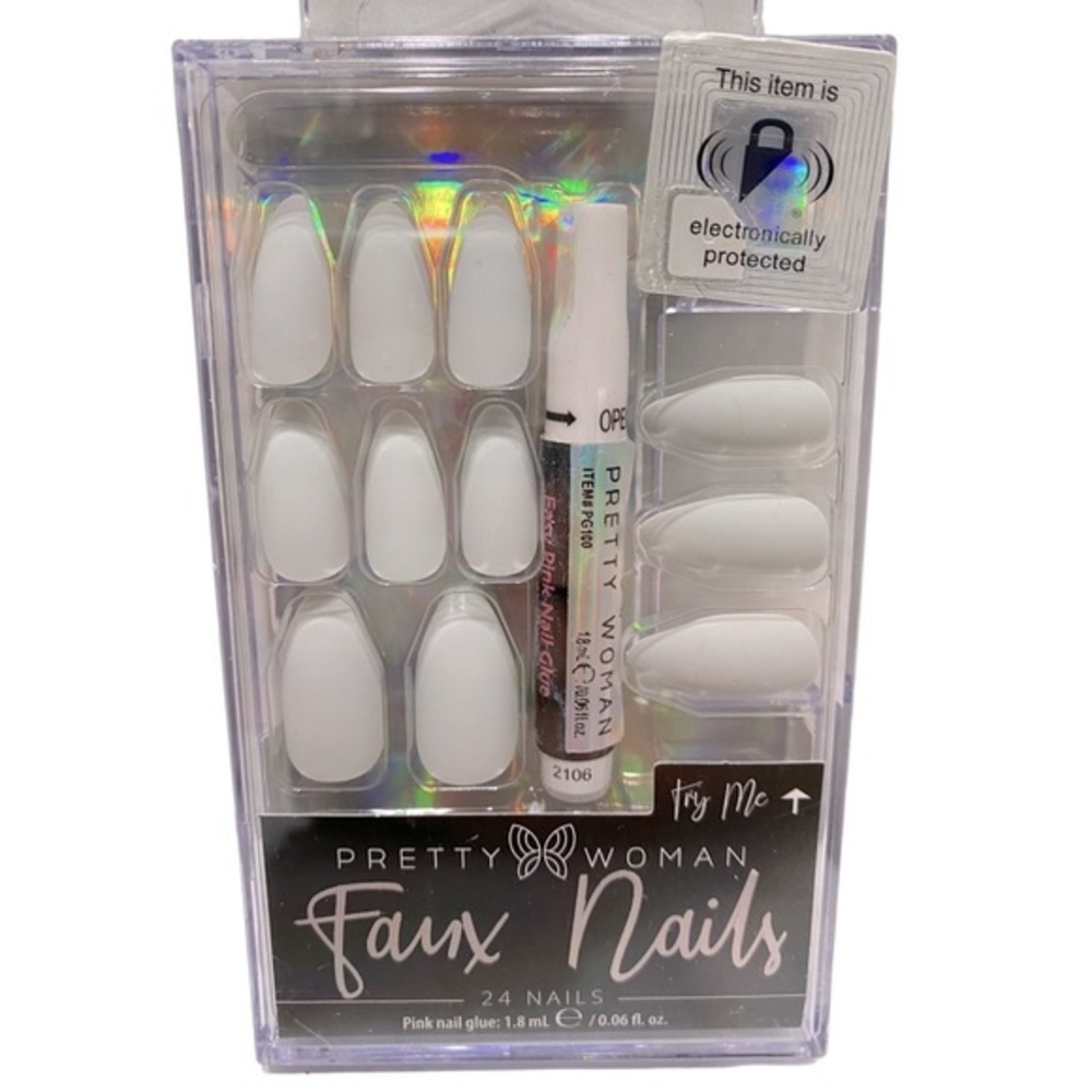 Pretty Woman Faux Nails - MNV1154
